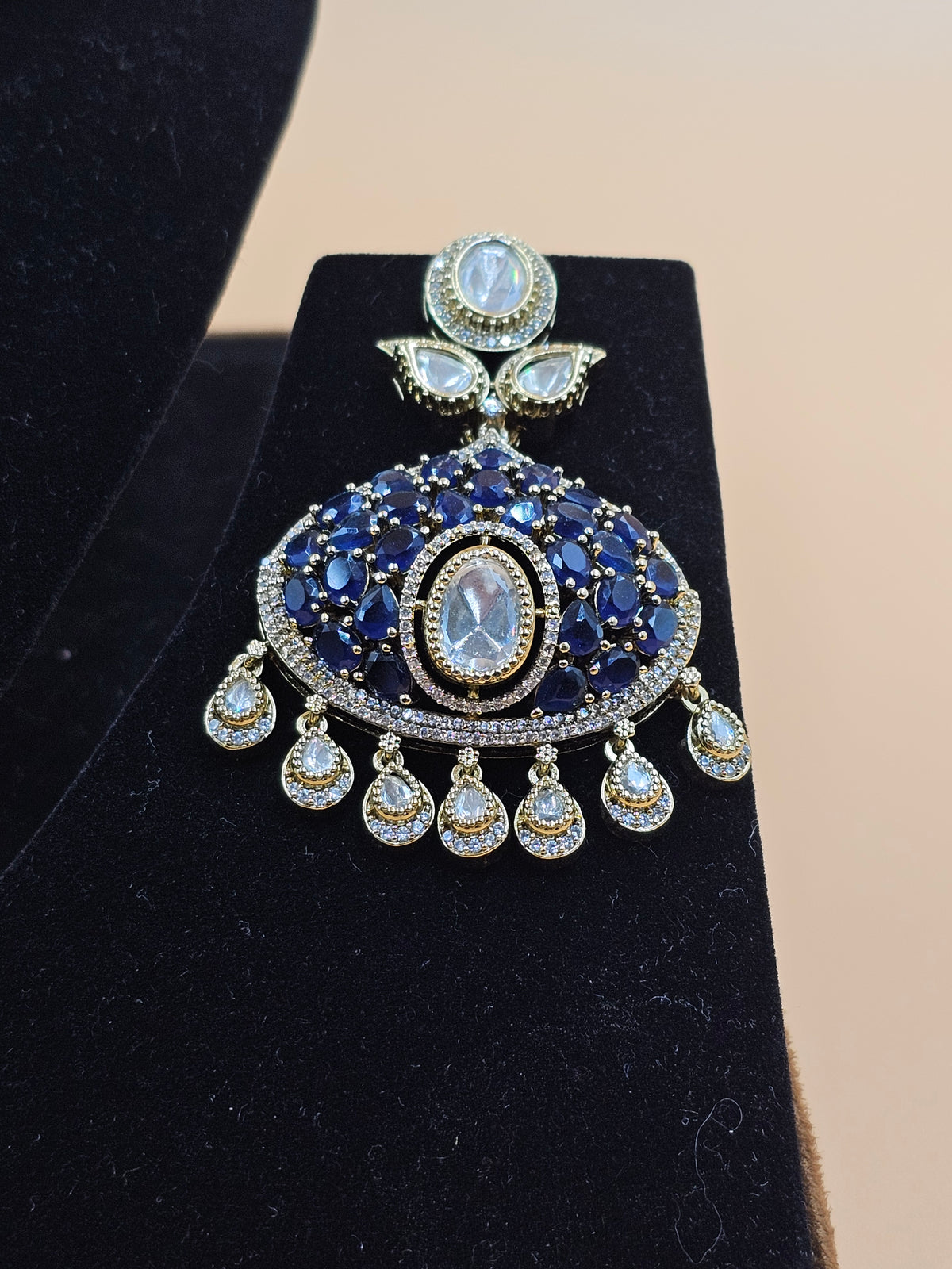 Royal Blue Kundan Choker Necklace Set
