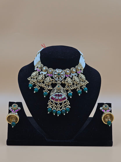 Antique Gold-Finish Traditional Choker Necklace Set with White Beads & Emerald Green Drops