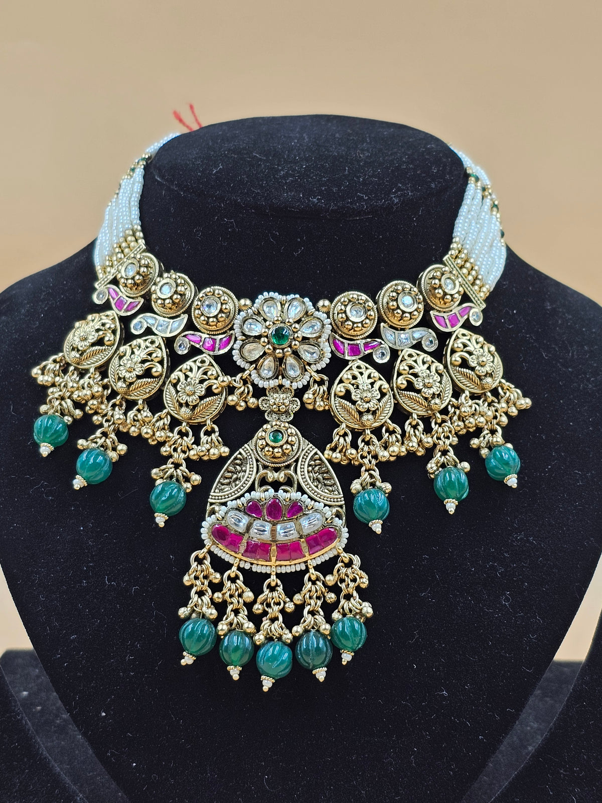 Antique Gold-Finish Traditional Choker Necklace Set with White Beads & Emerald Green Drops