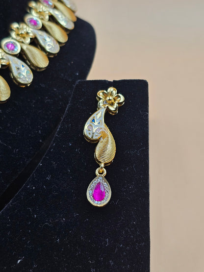 Gold-Plated Traditional Necklace Set with Pink Stone Accents