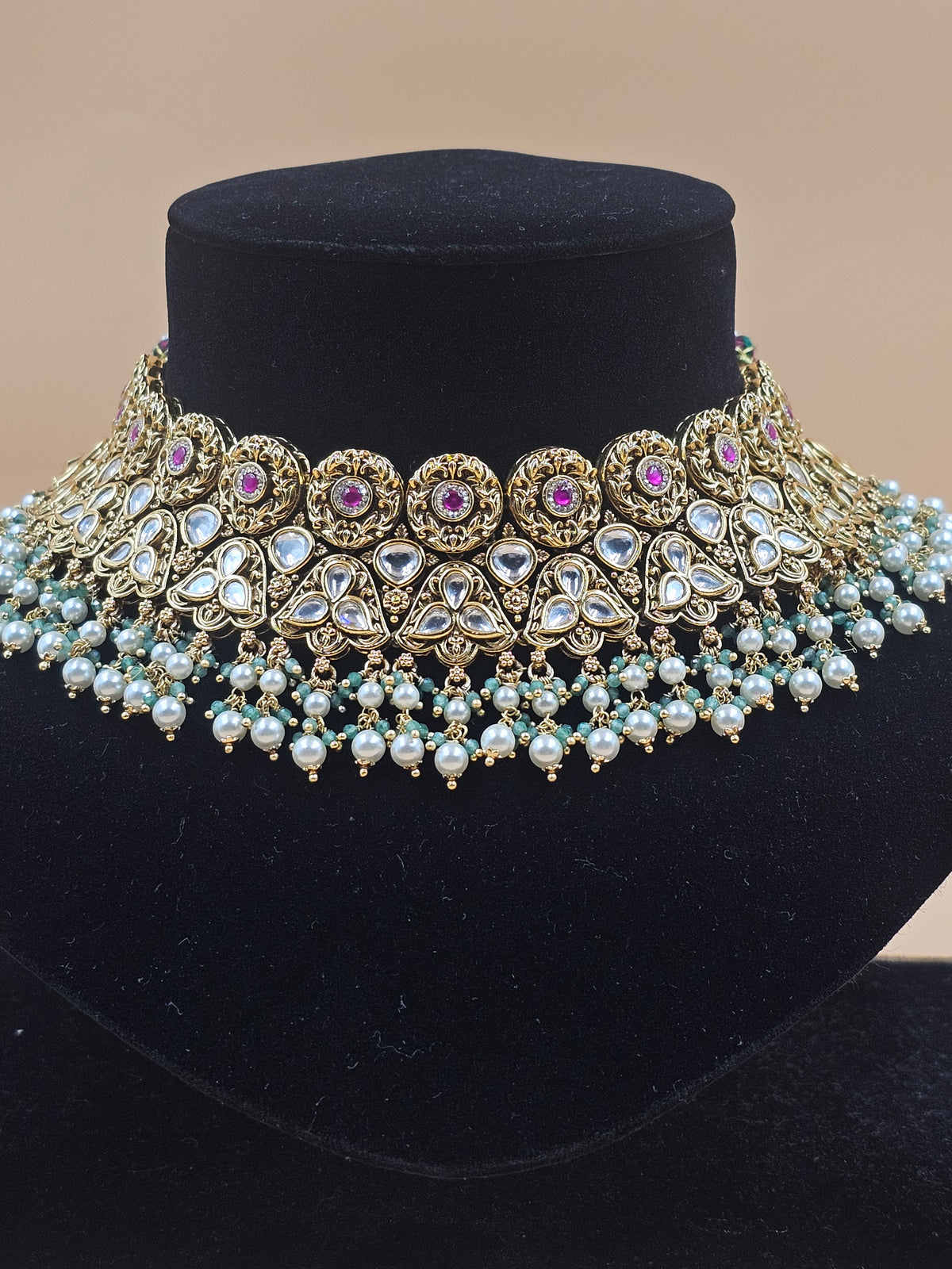Royal Kundan Choker Necklace Set