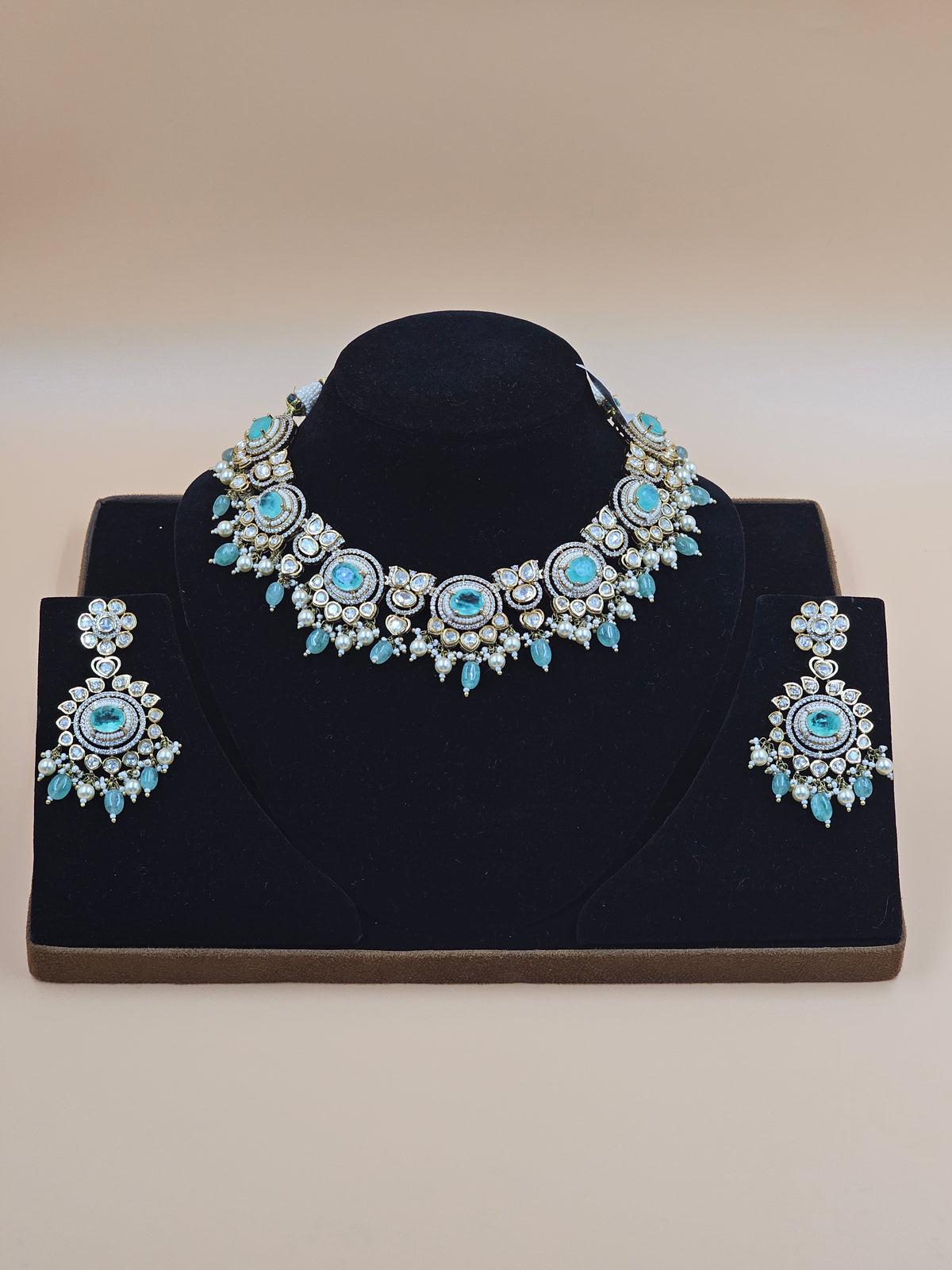Turquoise Kundan Necklace Set