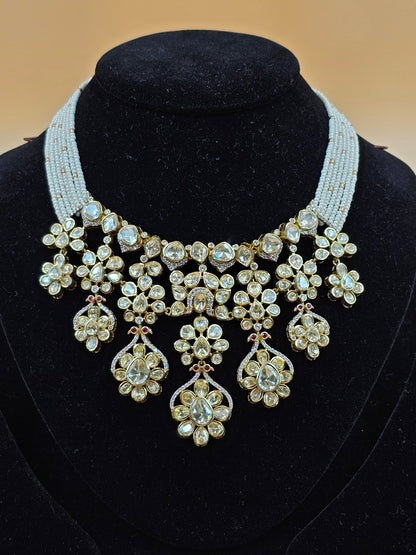Elegant Floral Kundan Necklace Set