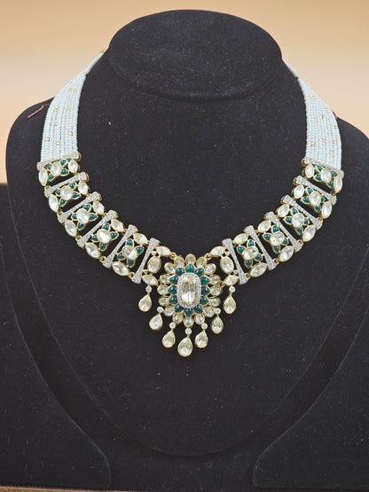 Elegant White Kundan Pearl Necklace Set