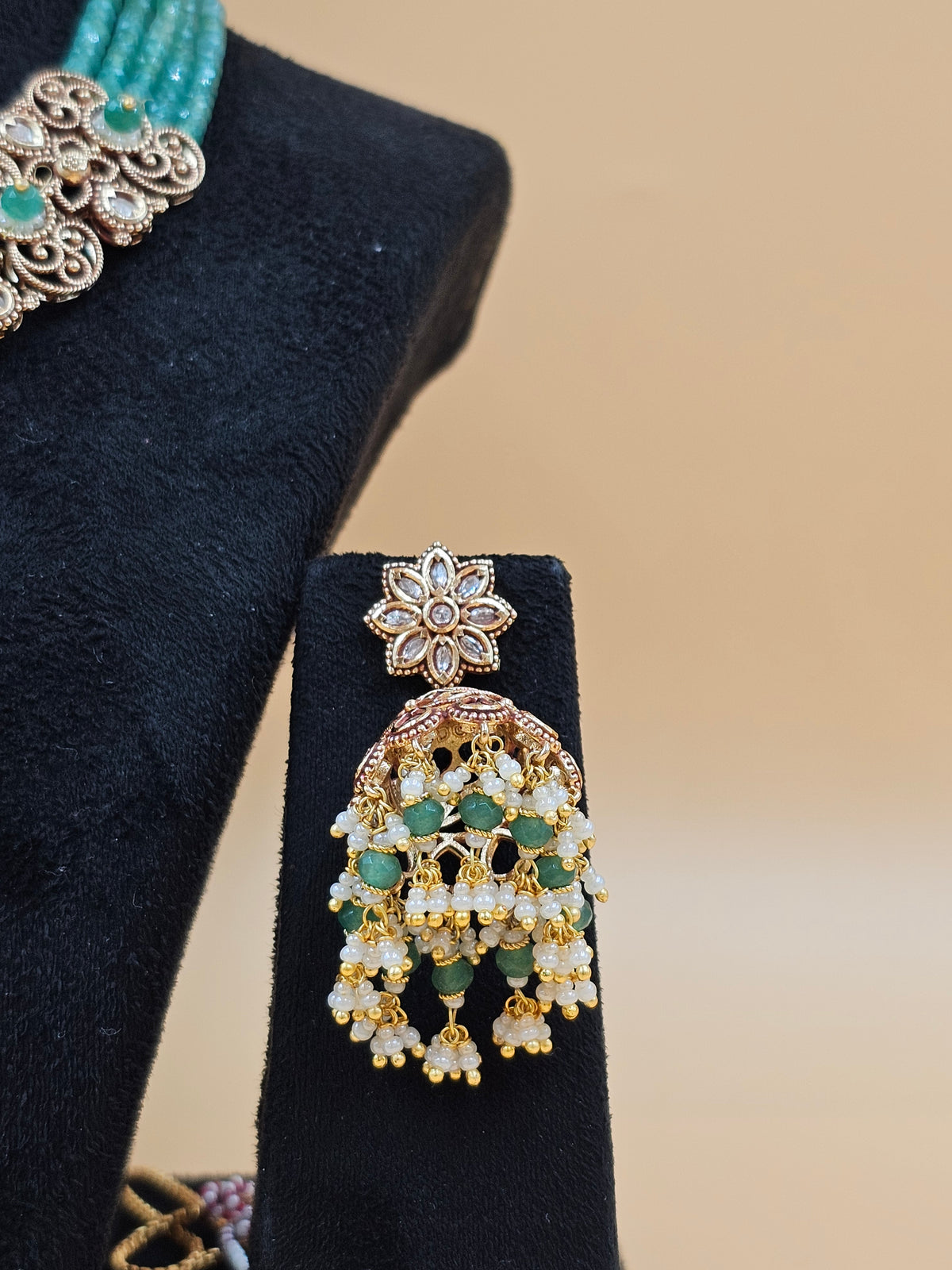 Traditional Gold-Tone Temple Necklace Set with Teal Beads