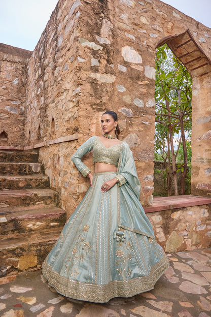 Mahima lehenga set, front view