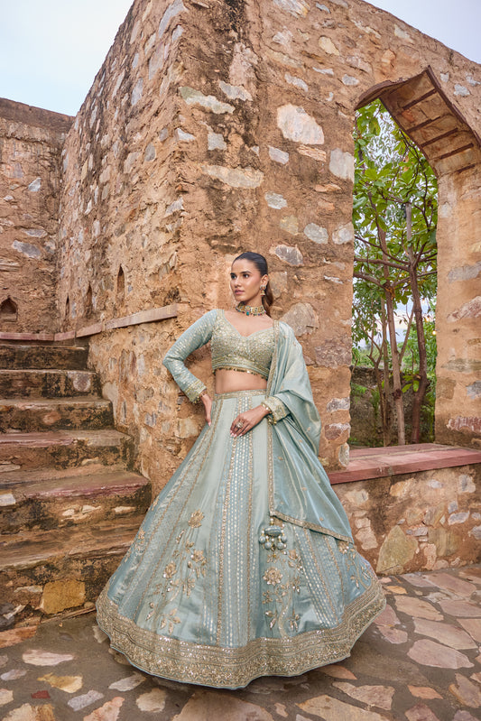 Mahima lehenga set, front view